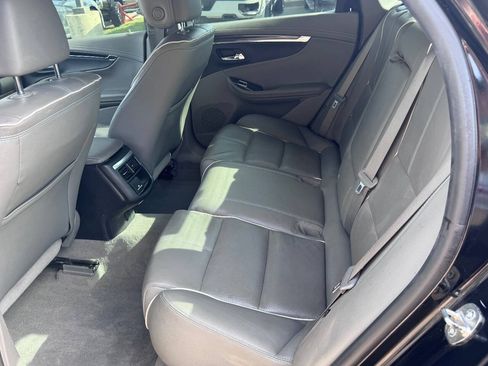 Used 2014 Chevrolet Impala LTZ FWD image 15