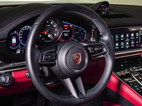 Certified 2023 Porsche Panamera 4 Platinum Edition AWD/4WD image 18