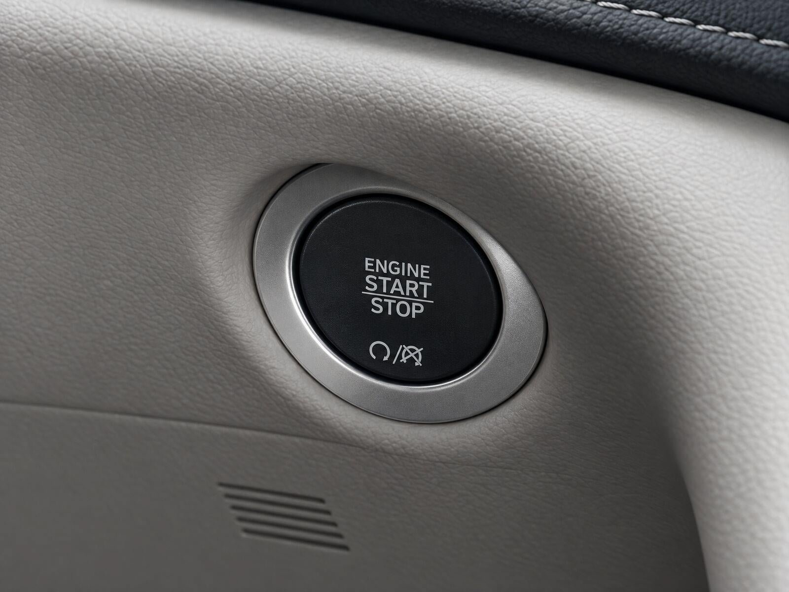 Used 2024 Chrysler Pacifica Touring-L FWD image 18