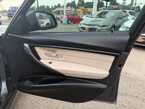 Used 2015 BMW 328i xDrive Sedan AWD/4WD image 17