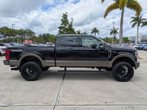 Used 2022 Ford F350 King Ranch w/ Tremor Off-Road Package AWD/4WD image 3