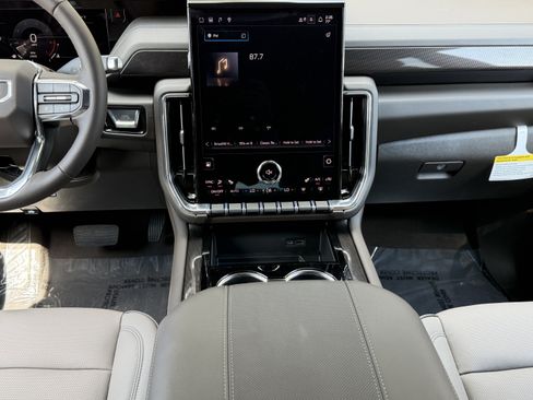 New 2026 GMC Yukon XL Elevation RWD image 26