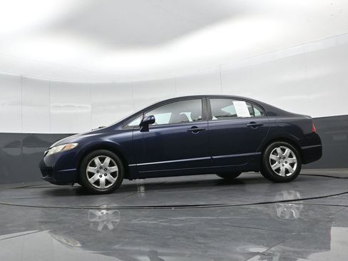 Used 2010 Honda Civic LX image 34