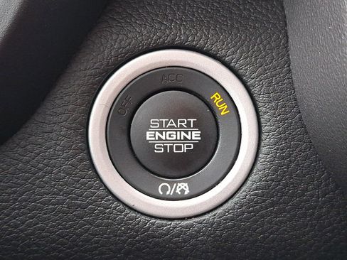 Used 2022 RAM 1500 Big Horn AWD/4WD image 22