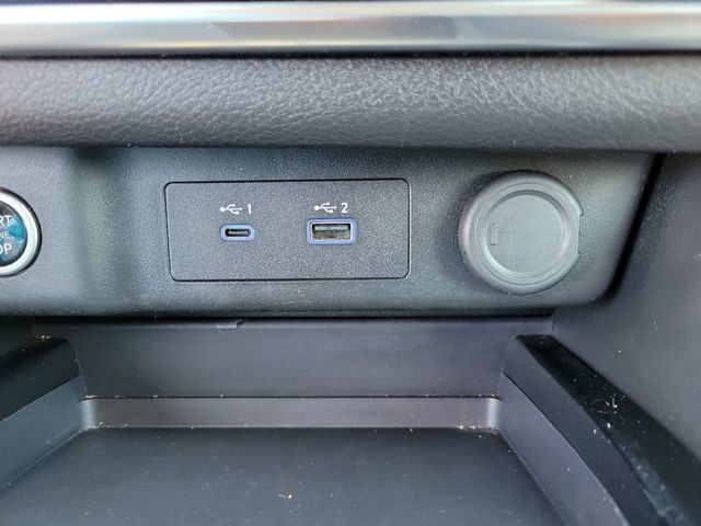 Used 2023 Nissan Rogue SV FWD image 23