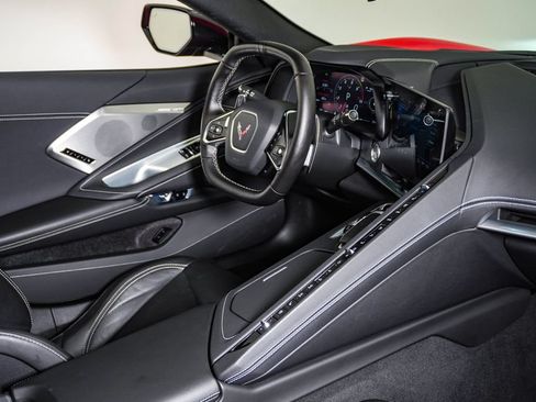 Used 2021 Chevrolet Corvette Stingray Preferred Cpe w/ Z51 Performance Package RWD image 16