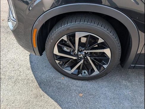 Used 2024 Mitsubishi Outlander SEL image 5