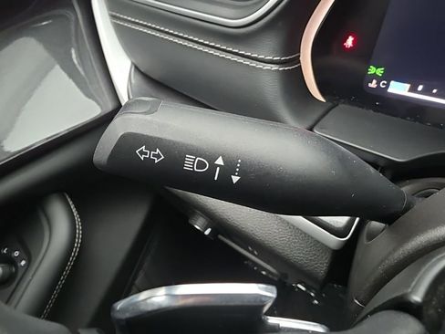 Used 2023 Jeep Grand Cherokee Laredo image 26