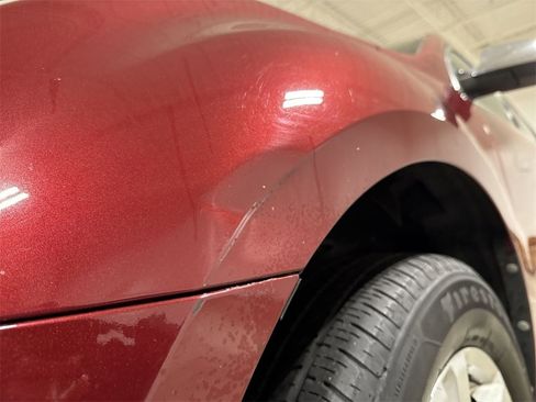 Used 2011 Chevrolet Equinox LT w/ Chrome Appearance Package image 31