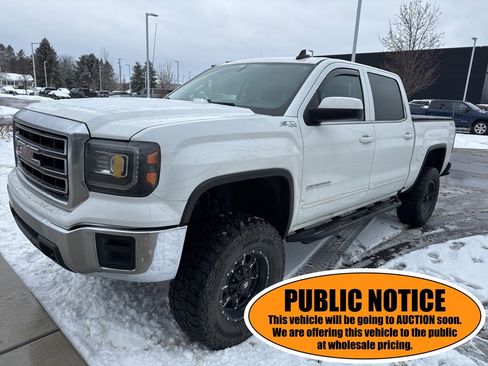 Used 2015 GMC Sierra 1500 SLE w/ Suspension Package, Off-Road image 1