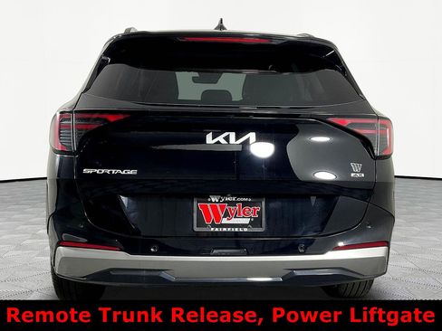 Certified 2026 Kia Sportage SX AWD/4WD image 5