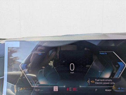 Used 2026 BMW X5 xDrive50e image 11