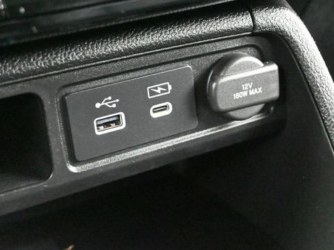 Used 2023 Honda Pilot Elite image 15