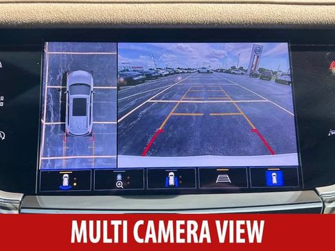 Used 2023 Cadillac XT6 Premium Luxury w/ Platinum Package AWD/4WD image 10