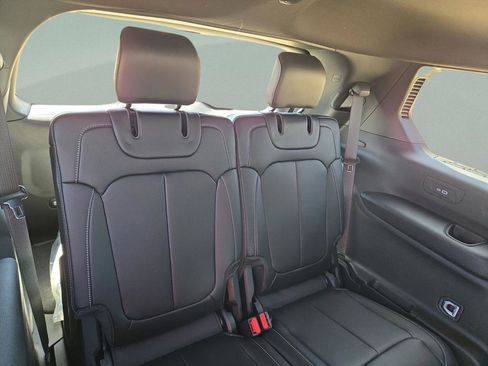 New 2026 Jeep Grand Cherokee L Limited AWD/4WD image 27
