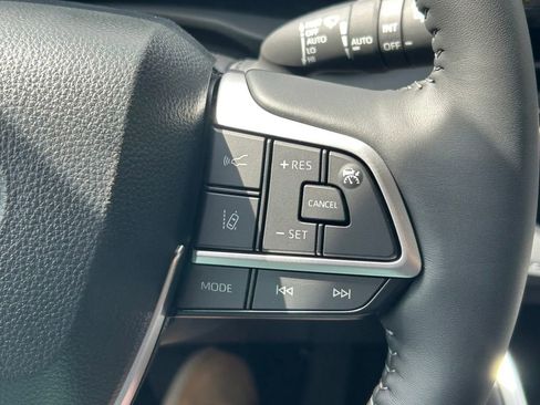 New 2026 Toyota Highlander Platinum AWD/4WD image 47