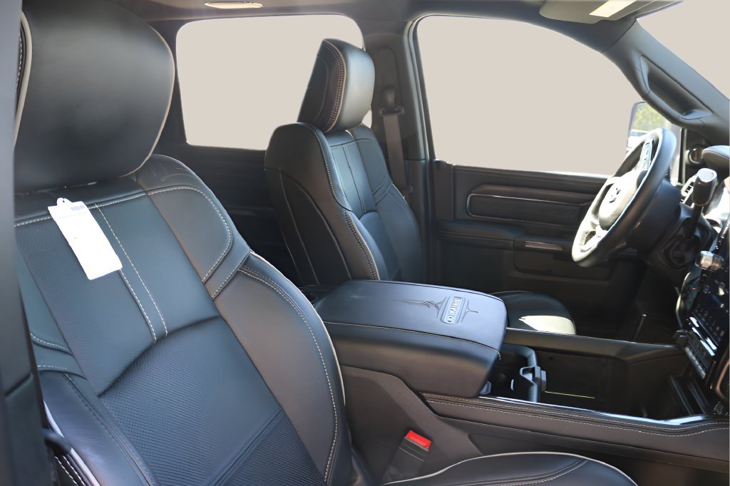 Used 2024 RAM 3500 Limited AWD/4WD image 22