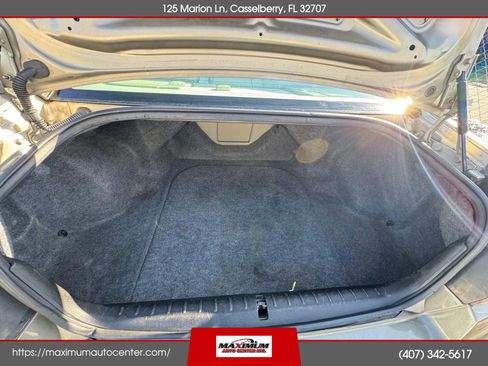 Used 2007 Mitsubishi Galant ES image 17