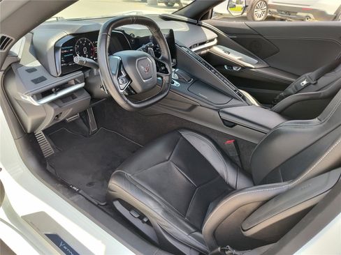 Used 2023 Chevrolet Corvette Stingray Coupe w/ 1LT image 21