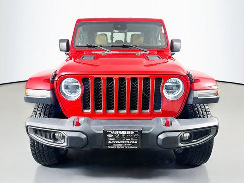 Used 2020 Jeep Gladiator Rubicon AWD/4WD image 2