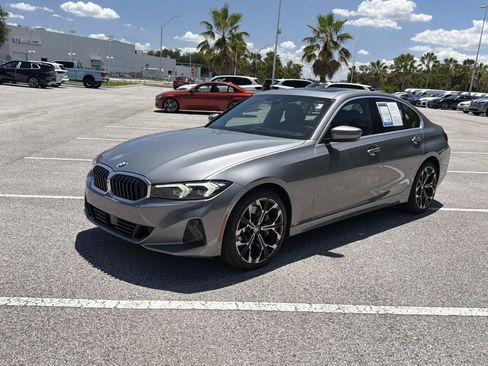 Used 2025 BMW 330i Sedan RWD image 8