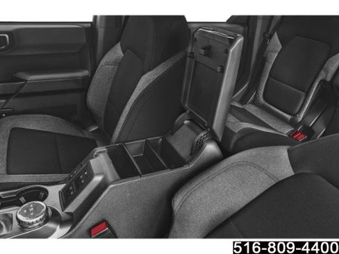 Used 2023 Ford Bronco Big Bend w/ Sasquatch Package AWD/4WD image 15