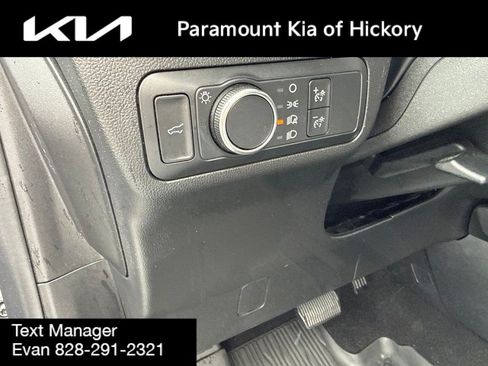 Used 2022 Ford Escape SE w/ Convenience Package AWD/4WD image 16