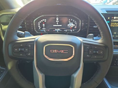 Used 2024 GMC Sierra 1500 SLT image 21