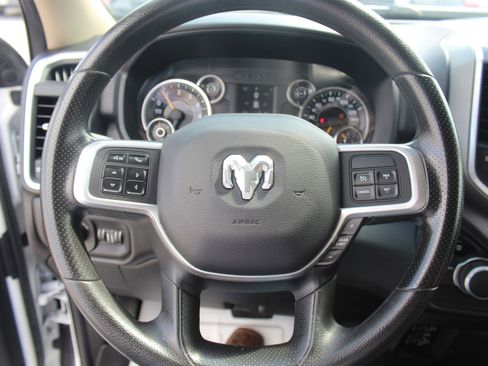 Used 2019 RAM 2500 Big Horn image 7