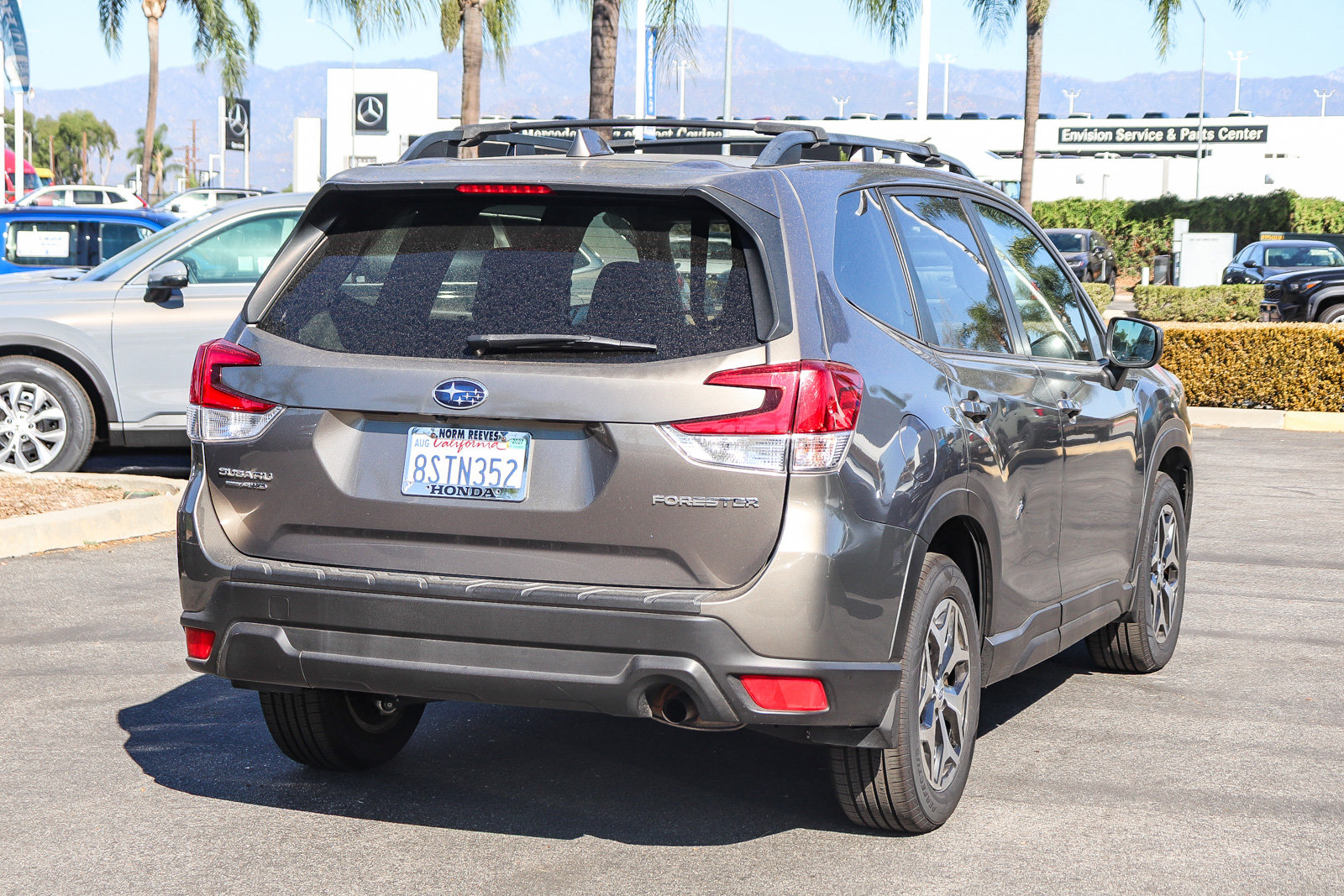 Used 2020 Subaru Forester Premium AWD/4WD image 11