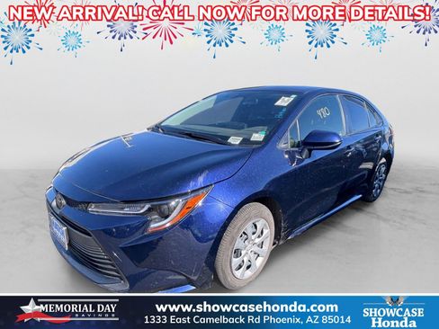 Used 2026 Toyota Corolla LE FWD image 1