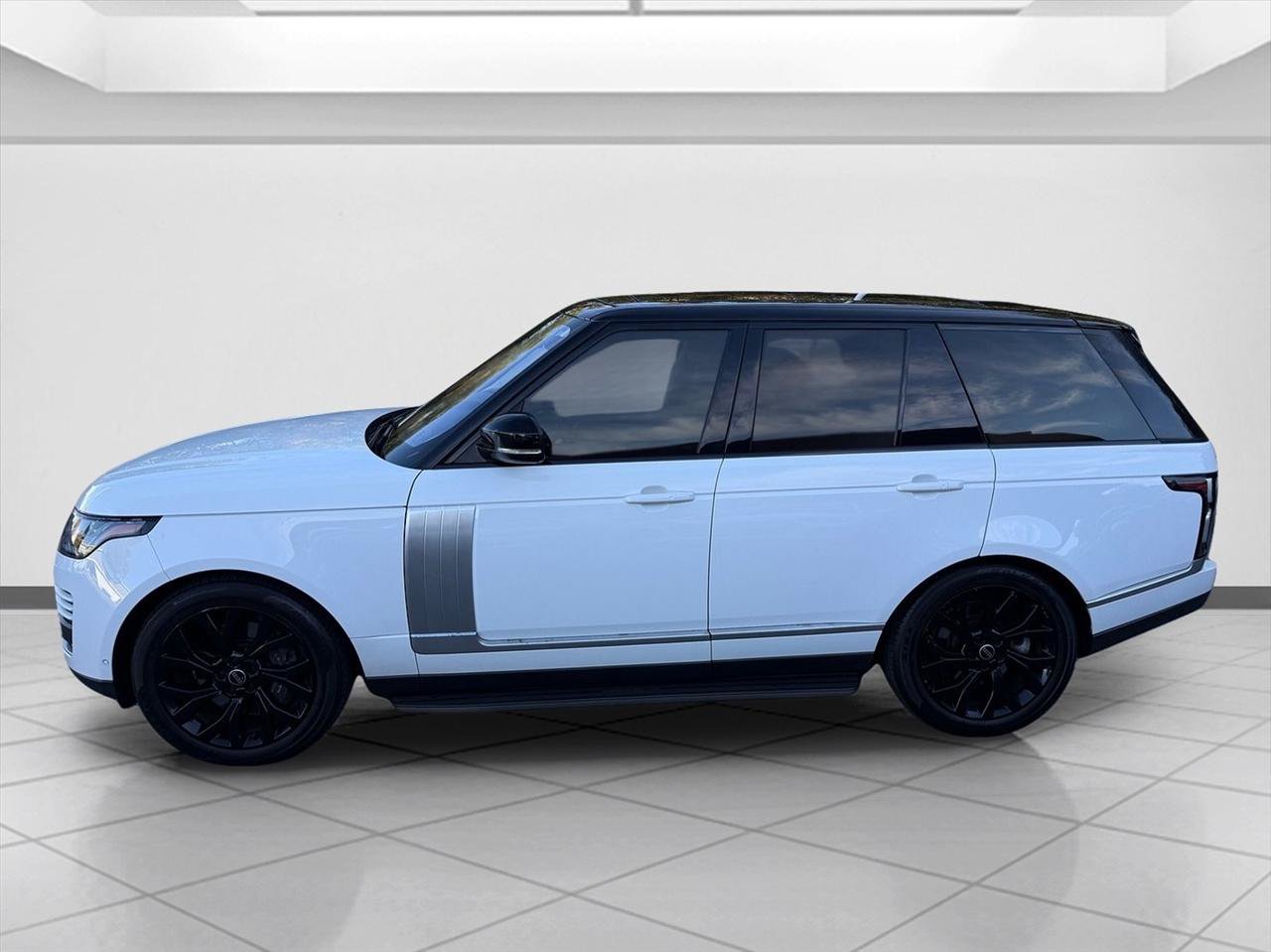 Used 2018 Land Rover Range Rover HSE AWD/4WD image 6