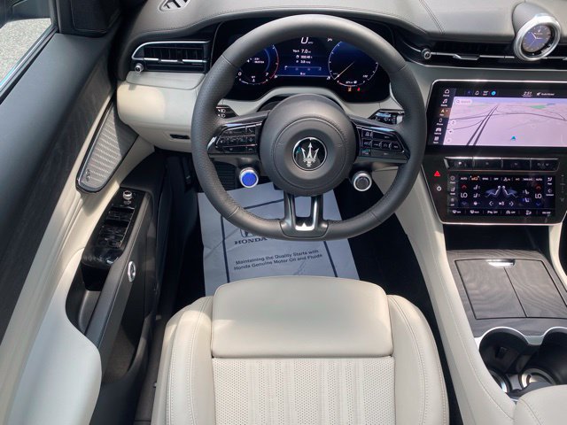Used 2024 Maserati Grecale GT AWD/4WD image 47
