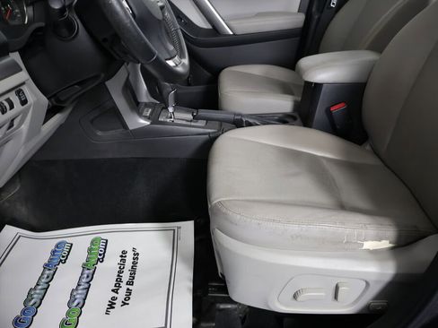 Used 2014 Subaru Forester 2.5i Limited image 15