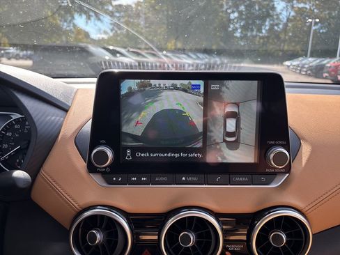 New 2025 Nissan Sentra SV w/ SV Premium Package image 11