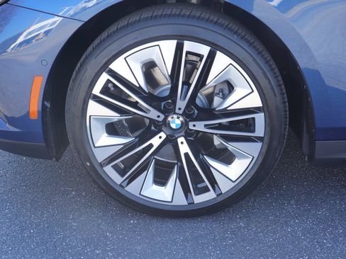 New 2026 BMW 530i w/ Premium Package RWD image 37
