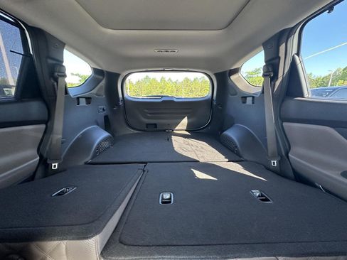 Used 2022 Hyundai Santa Fe SEL Premium image 13