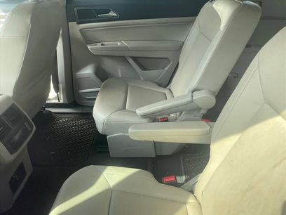 Used 2019 Volkswagen Atlas SE w/ Towing Package