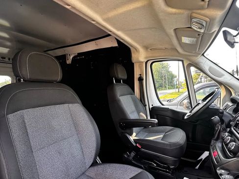 Used 2021 RAM ProMaster 2500 image 32