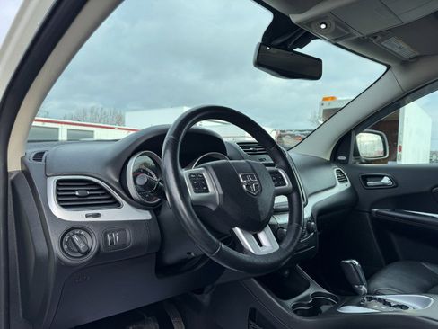 Used 2017 Dodge Journey GT w/ Driver Convenience Group image 14