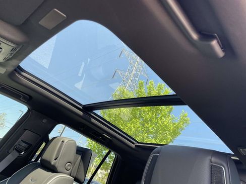 New 2026 Cadillac Escalade Luxury image 21