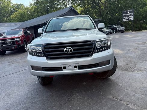 Used 2009 Toyota Land Cruiser image 9