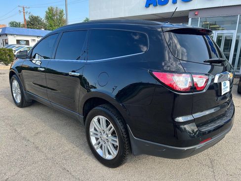 Used 2015 Chevrolet Traverse LT w/ Style and Technology Package image 12