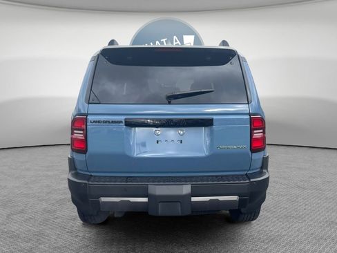 Used 2024 Toyota Land Cruiser w/ Premium Package image 5