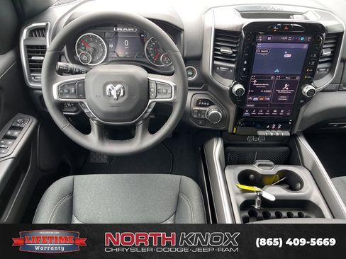 New 2026 RAM 1500 Big Horn AWD/4WD image 11