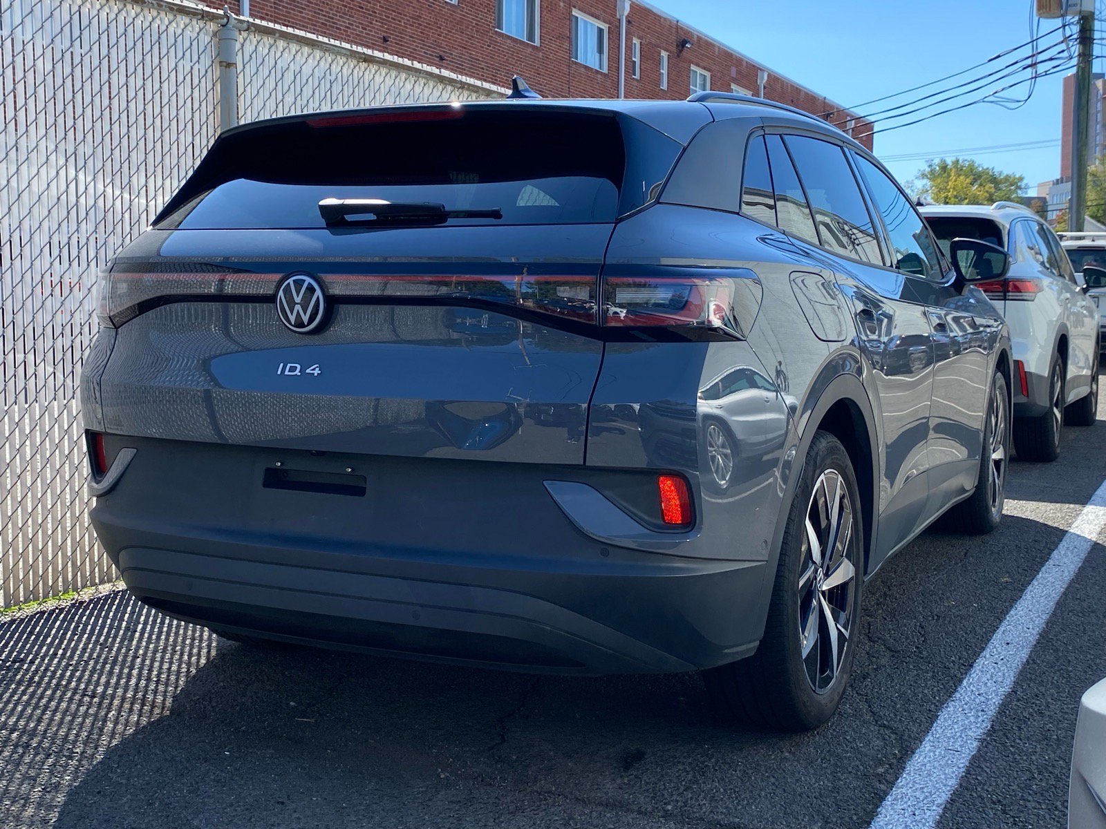 Used 2023 Volkswagen ID.4 S RWD image 3