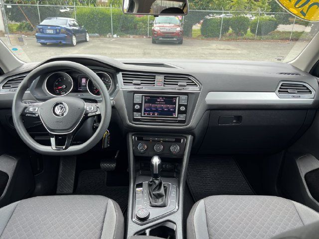 Used 2019 Volkswagen Tiguan S w/ 3rd Row Seat Package AWD/4WD image 11