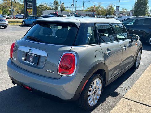 Used 2015 MINI Cooper 4-Door Hardtop image 6