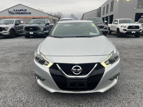 Used 2018 Nissan Maxima SR image 8
