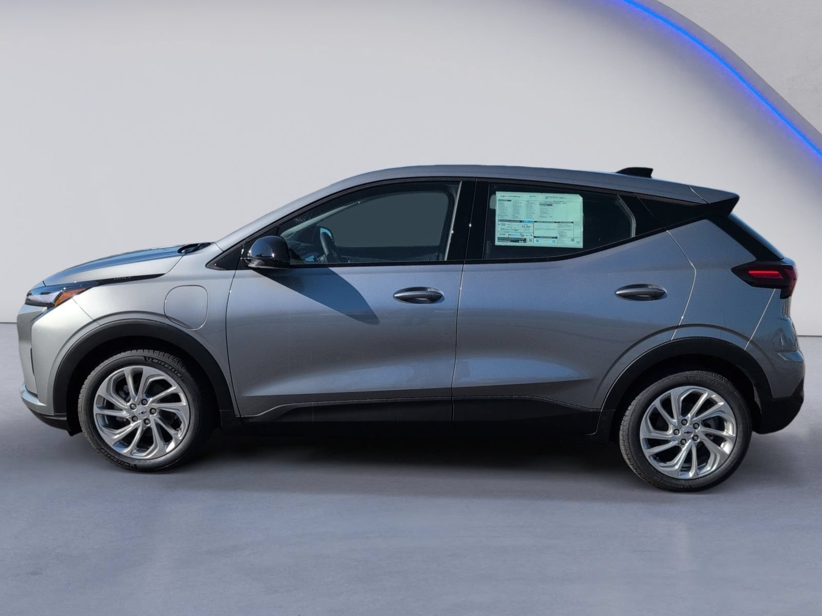New 2027 Chevrolet Bolt LT w/ Comfort Package FWD image 4